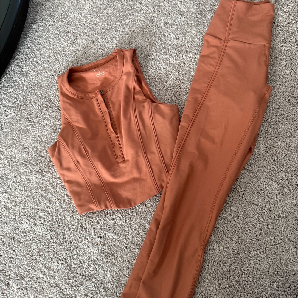 Abercrombie & Fitch Women's Copper Leggings and Top Set